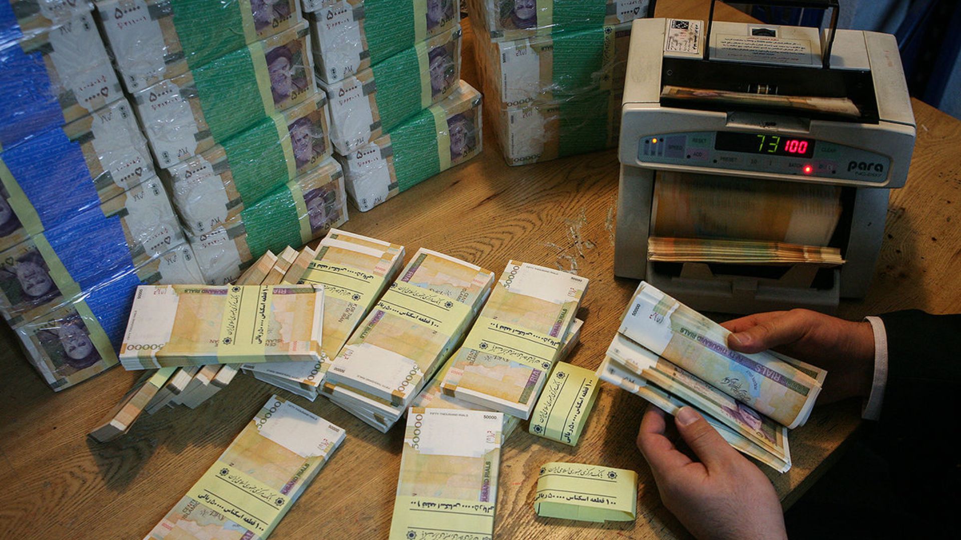 وام 400 میلیونی مسکن در بلاتکلیفی؛ خبری از پرداخت نیست!