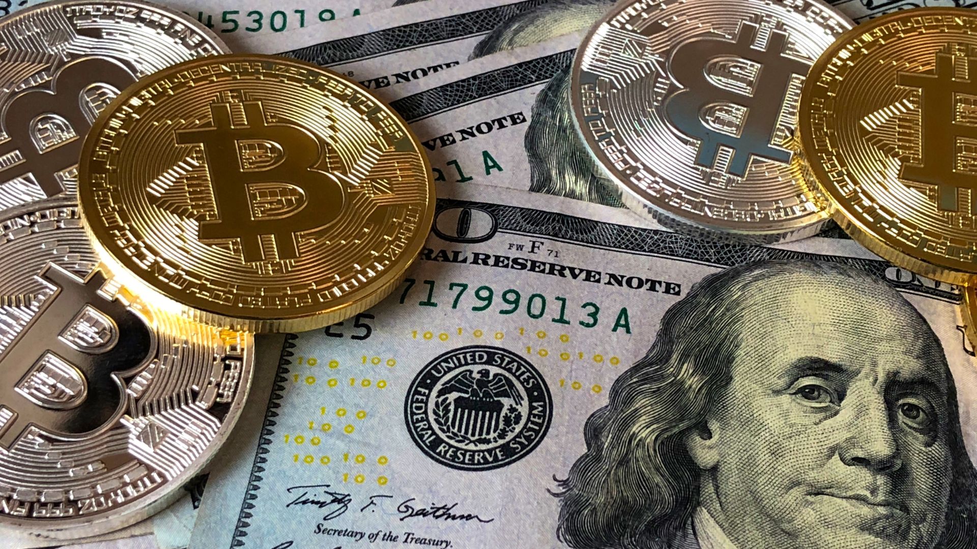 جدیدترین قیمت ارزهای دیجیتال امروز شنبه ۱۷ خرداد ماه ۱۴۰۴ + قیمت بیت کوین + قیمت اتریوم