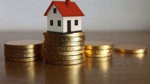 سیگنال خروج اتباع به بازار مسکن/ خانهها ارزان شدند