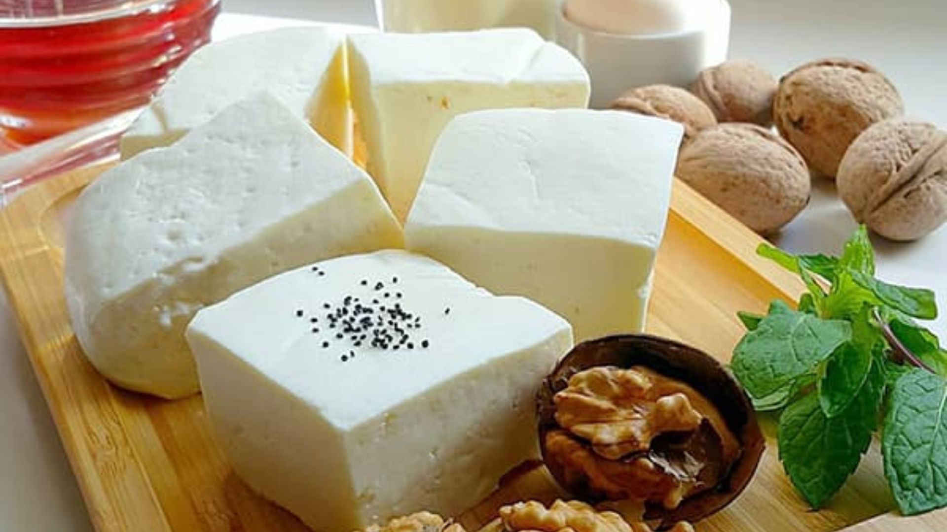 طرز تهیه پنیر خانگی
