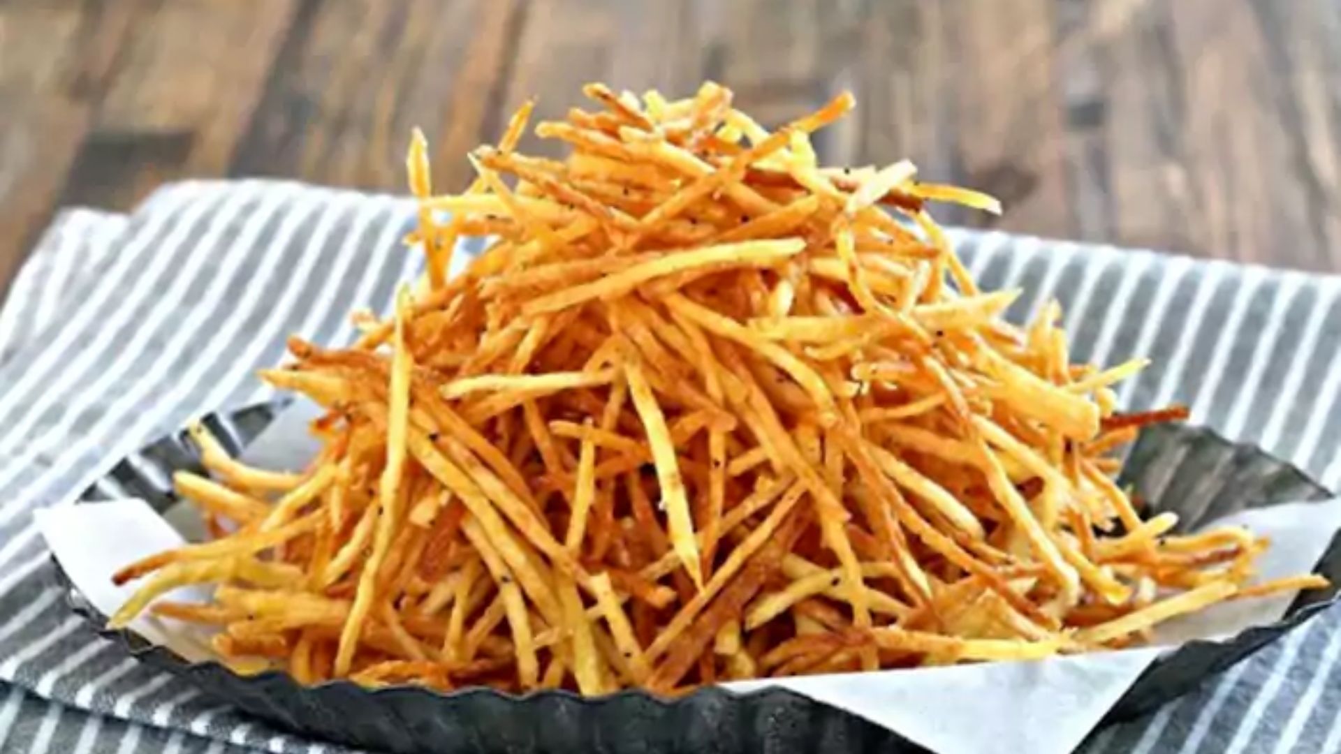 طرز تهیه چیپس خلالی