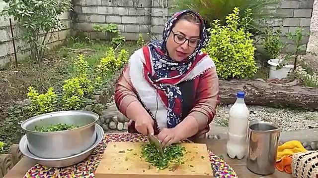 طرز تهیه آش ترخینه لرستان    آموزش آشپزی ایرانی و ساده