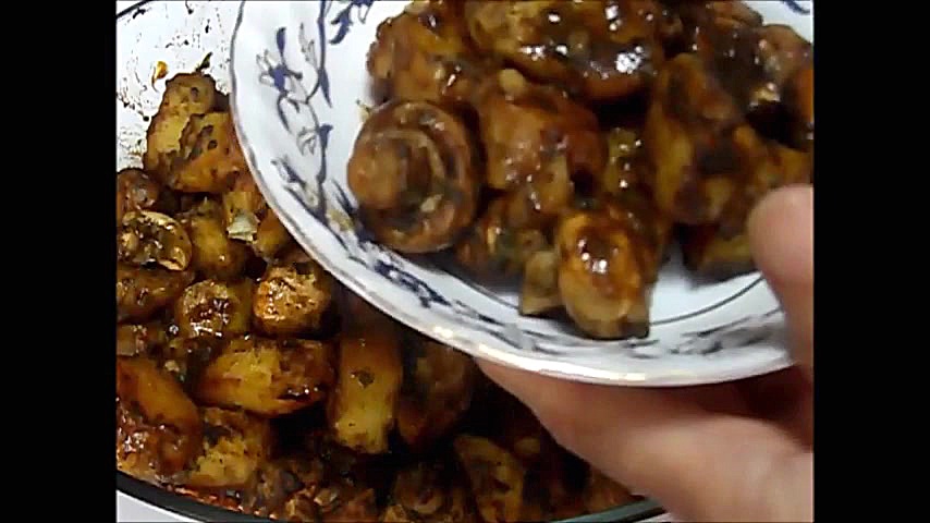 طرز تهیه سیب زمینی و قارچ کبابی