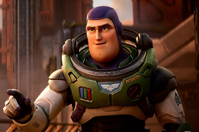 نقد انیمیشن لایت یر (Lightyear)