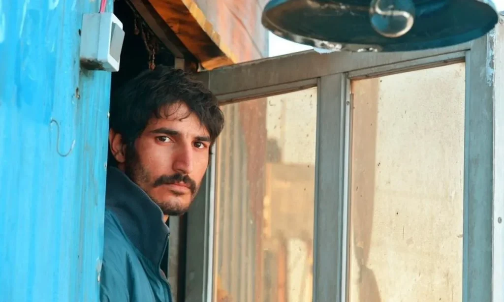 علی‌رغم تمام ضعف‌هایی که «نگهبان شب» دارد، می‌توان گفت که تماشای اثر تازه رضا میرکریمی هم مانند آثار سابقش، می‌تواند تماشاگر ایرانی را راضی کند.