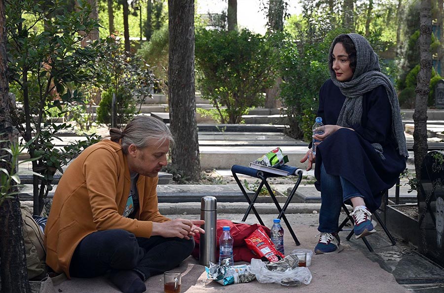 چرا گریه نمی کنی؟