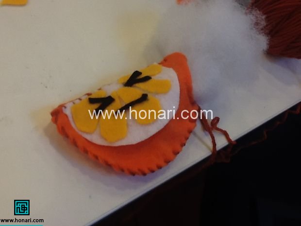 عروسک نمدی