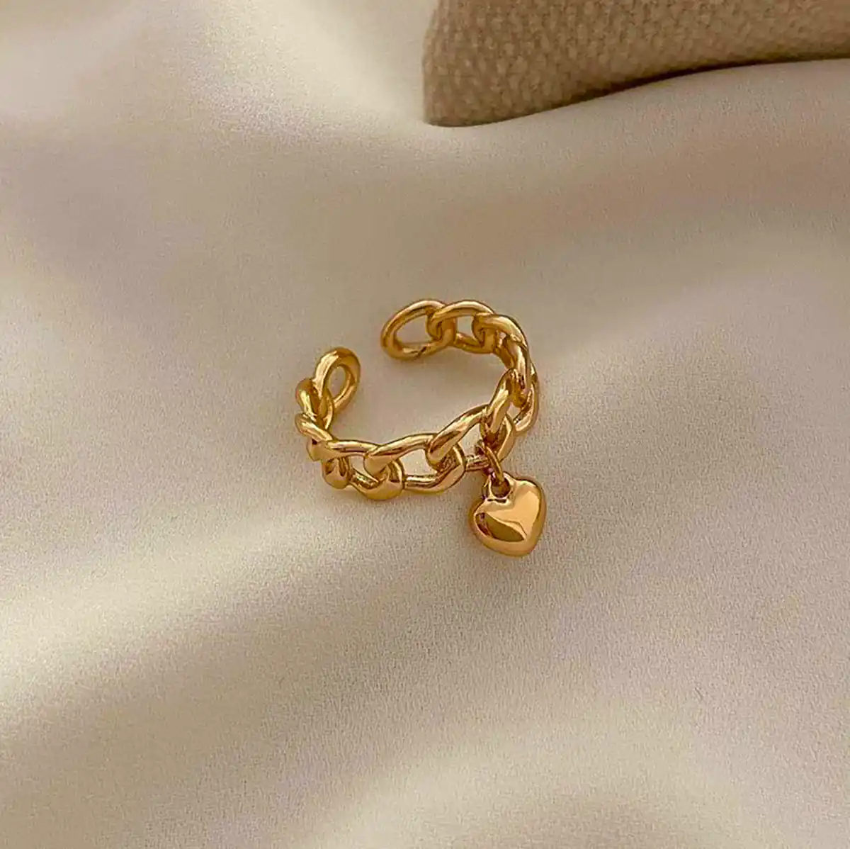 انگشتر خاص و زیبا زنانه