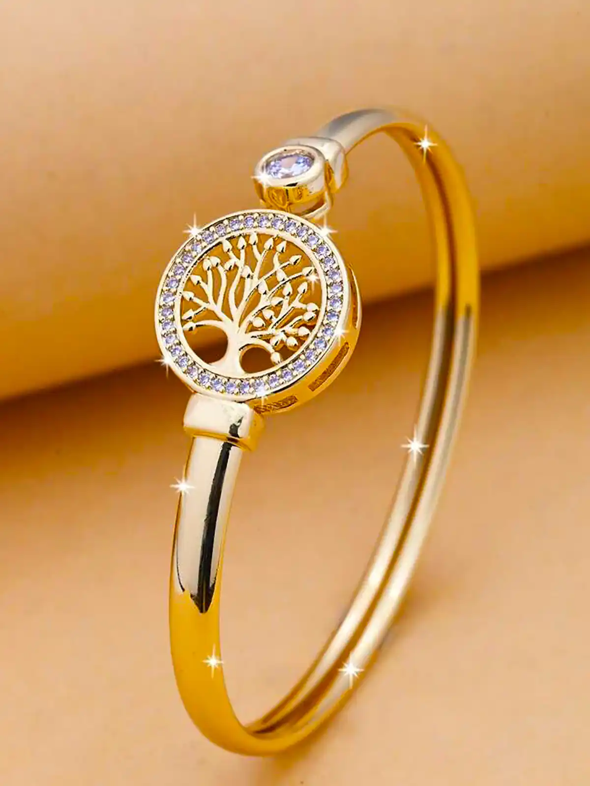 بنگل شیک طلا زنانه