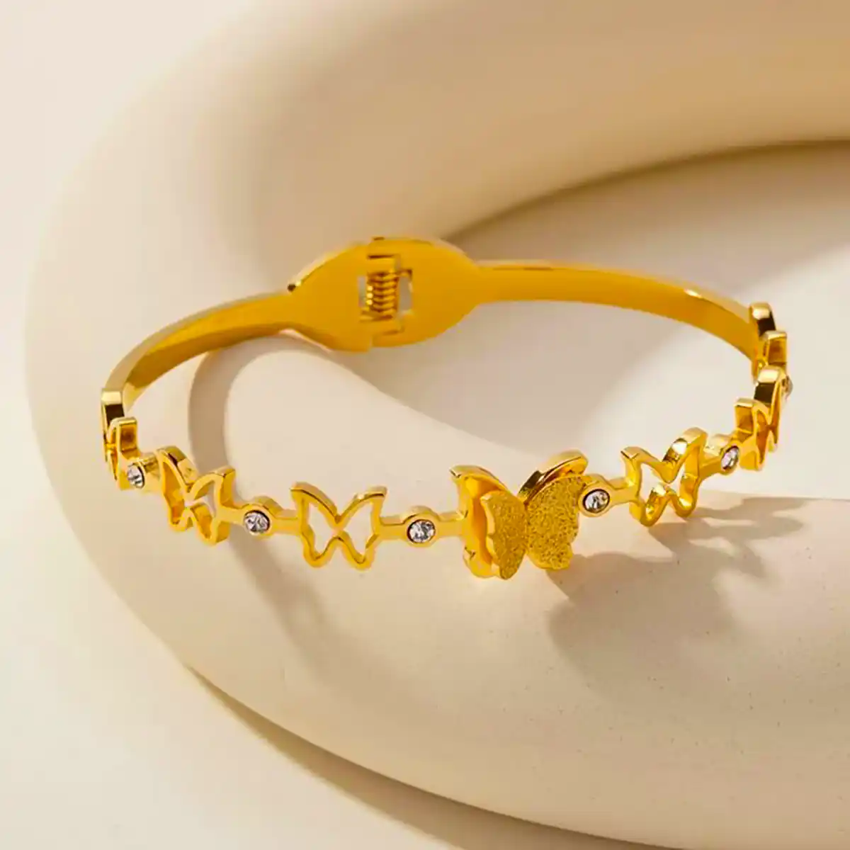 بنگل طلا شیک دخترانه