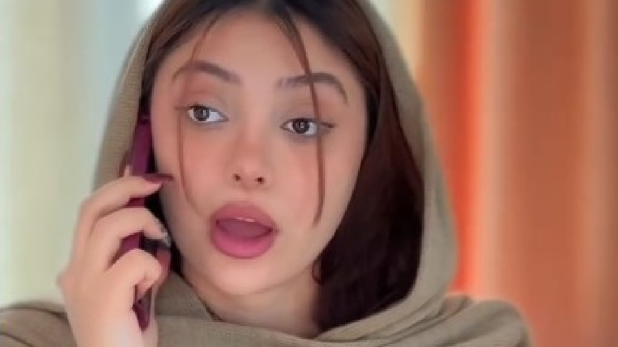 طنز فاطی، پسرها تو دنیای موازی اینجورین - کلیپ خنده دار خود فاطی