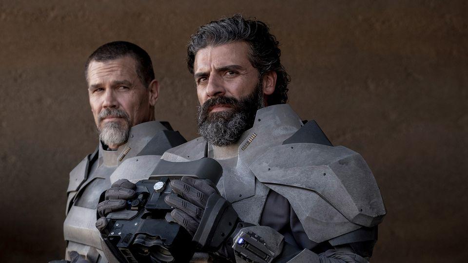 &laquo;Dune&raquo; ویلنوو تماشایی و جذاب اما ناکافی برای تبدیل شدن به یک شاهکار است. اگرچه ویلننو این بار نسخه شسته و رفته تری از رمان &laquo;تلماسه&raquo; را به سینما آورده اما کماکان ایرادات 