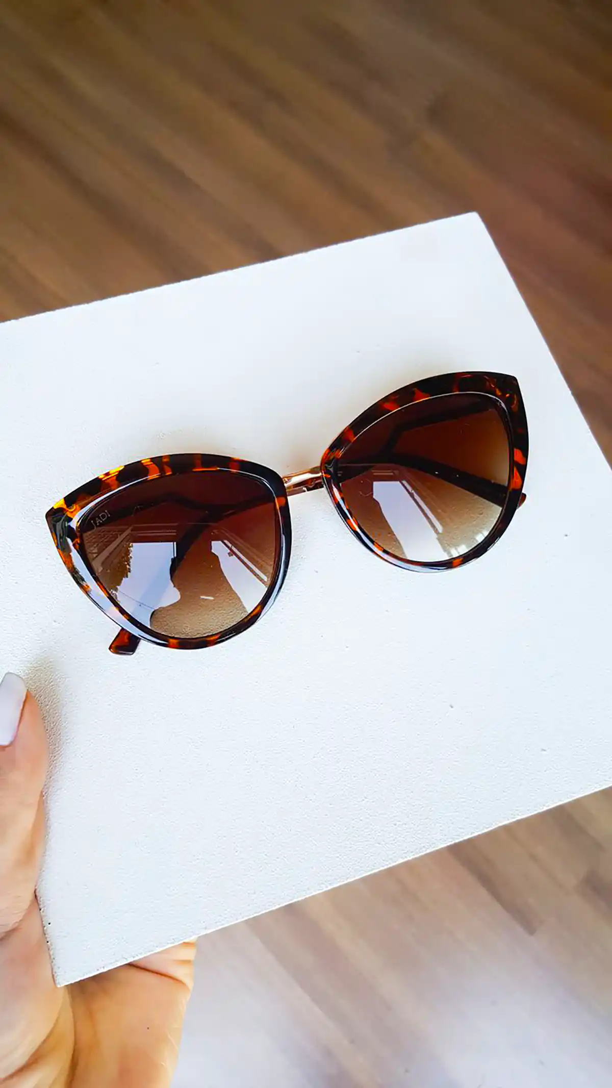 عینک آفتابی با کلاس ترند