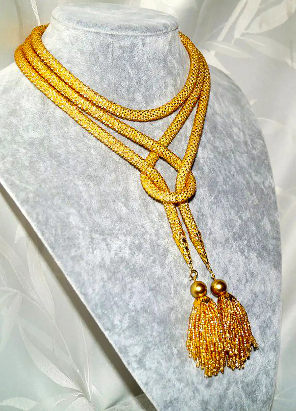 گردنی نمادار طلا شیک