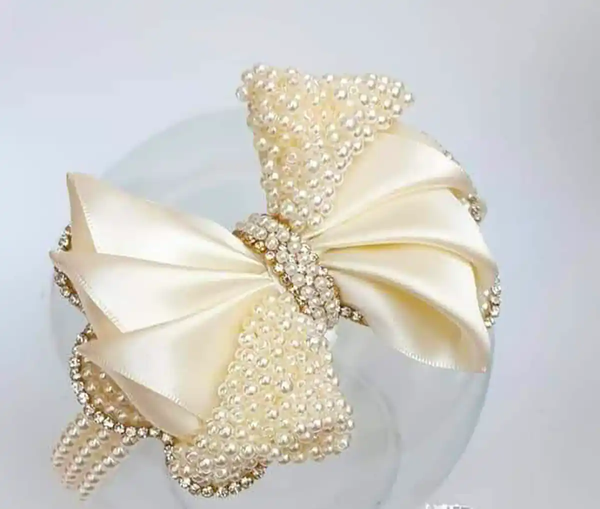 گیره مو پاپیونی ترند