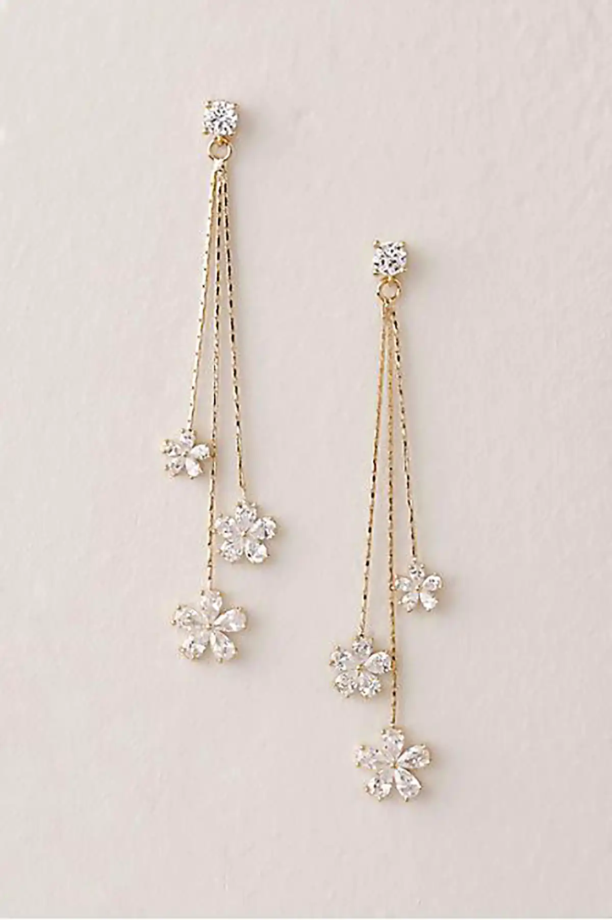 گوشواره آویزی زیبا و جدید