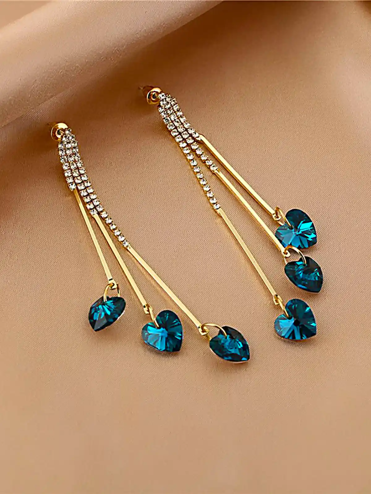 گوشواره آویزی زیبا و جدید