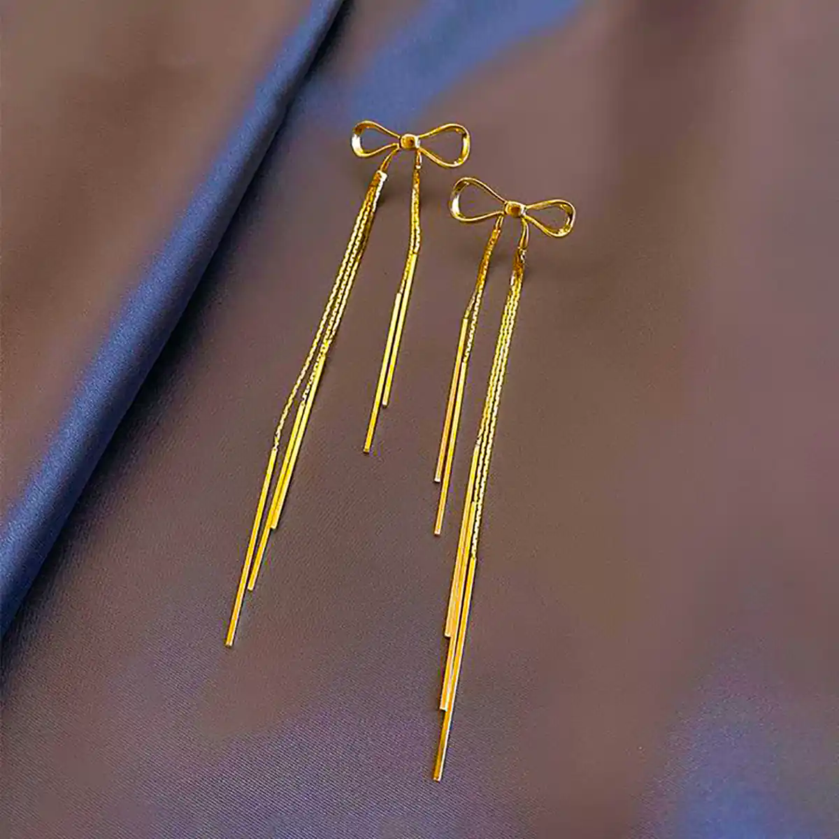 گوشواره آویزی زیبا و جدید