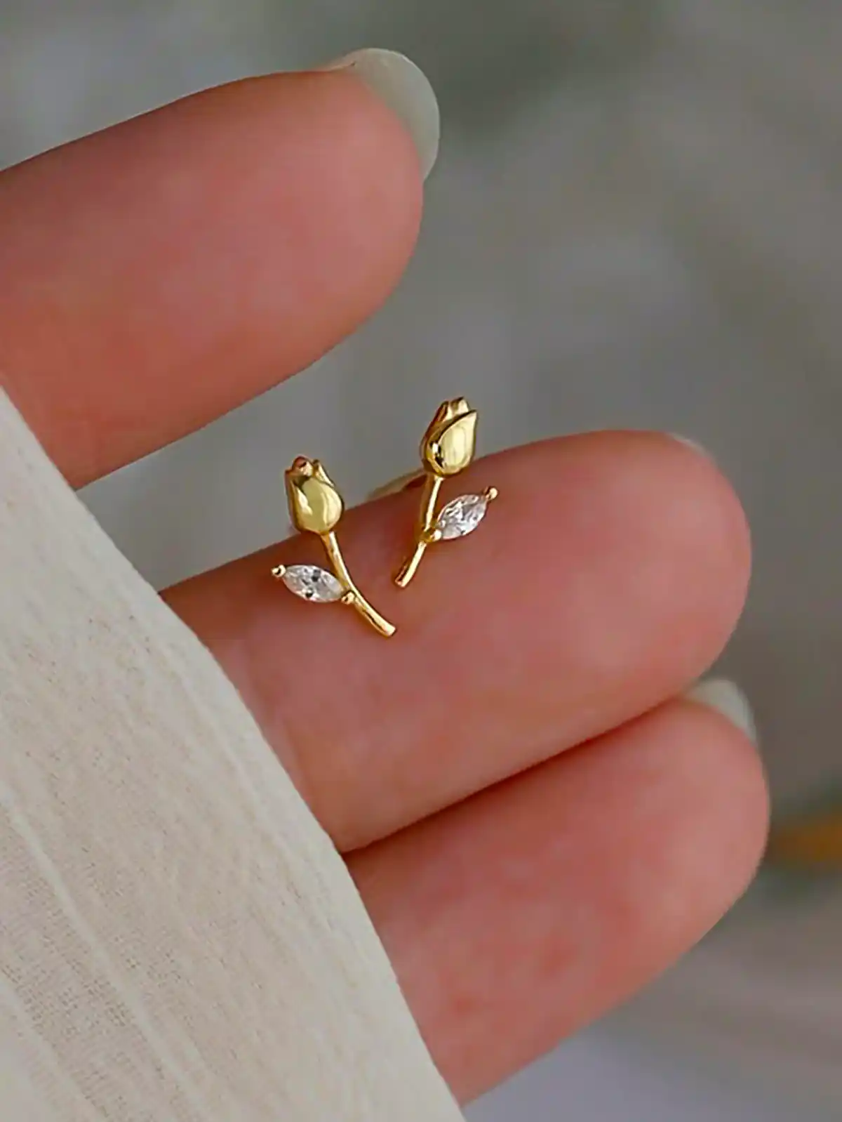 گوشواره ریز طلا زیبا