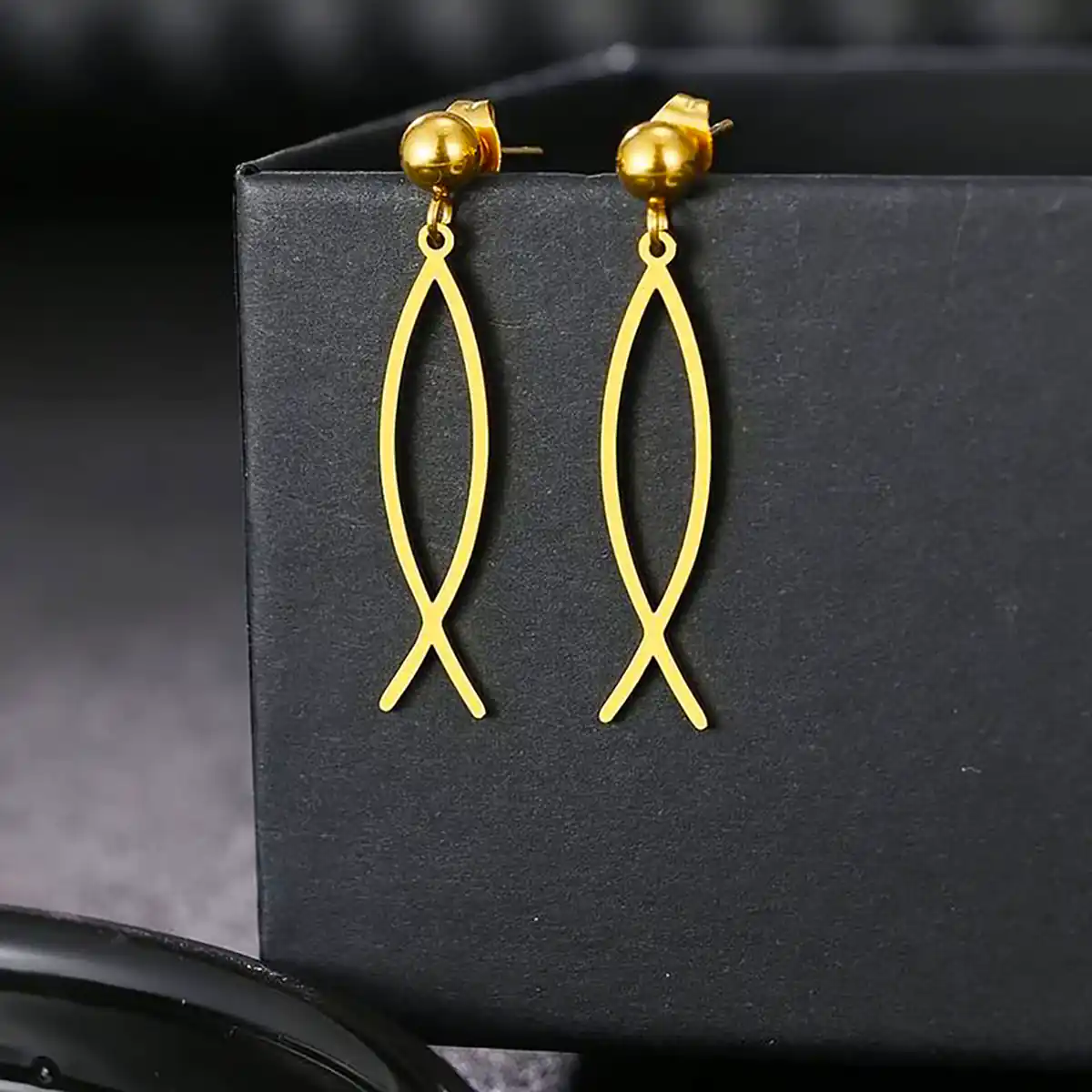 گوشواره طلا نما دار زنانه