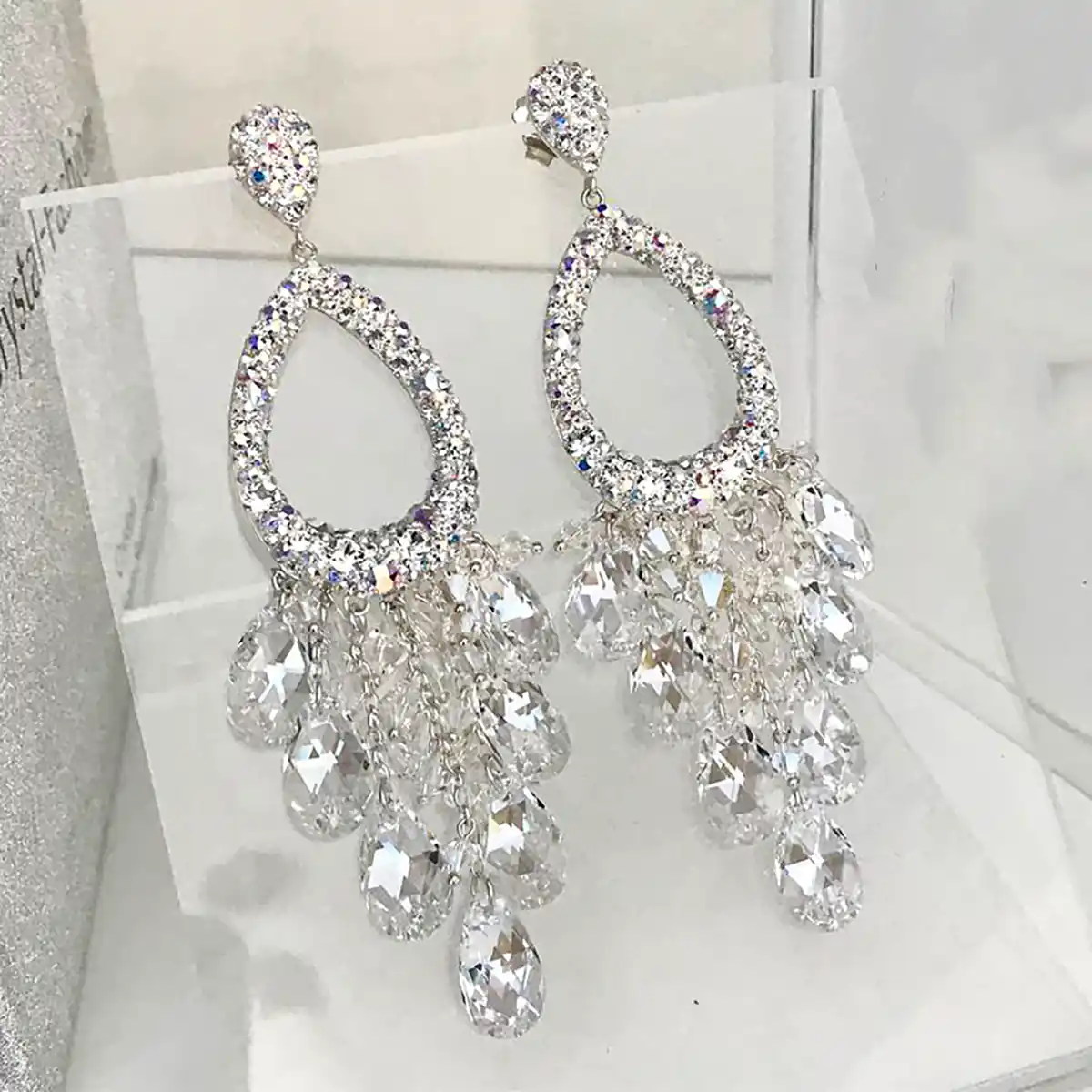 گوشواره طلا سفید زنانه