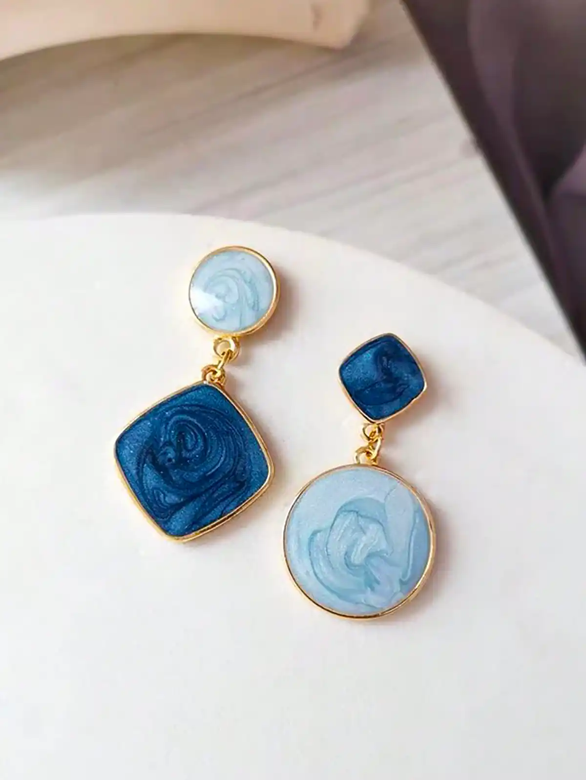 گوشواره زیبا و باکلاس زنانه