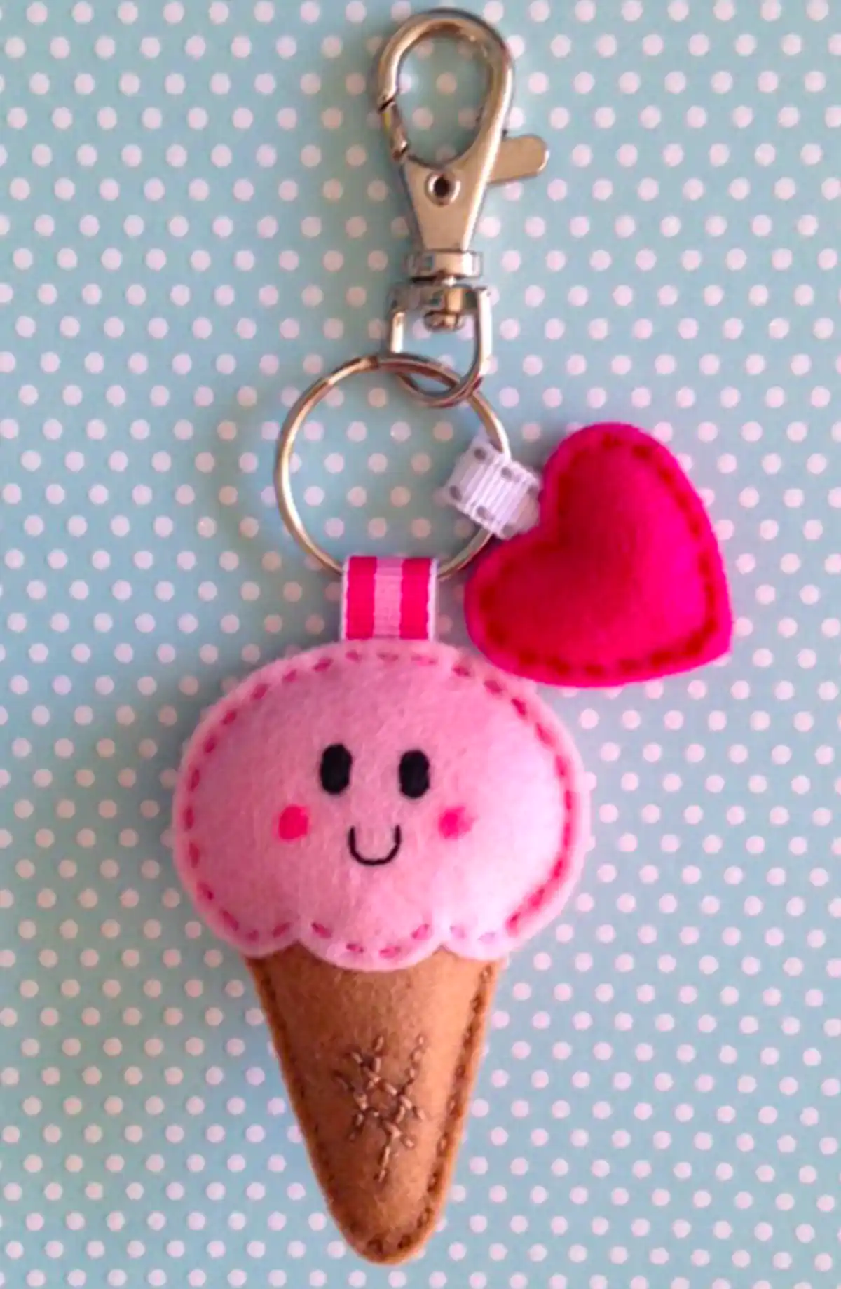 جاکلیدی نمدی دست دوز