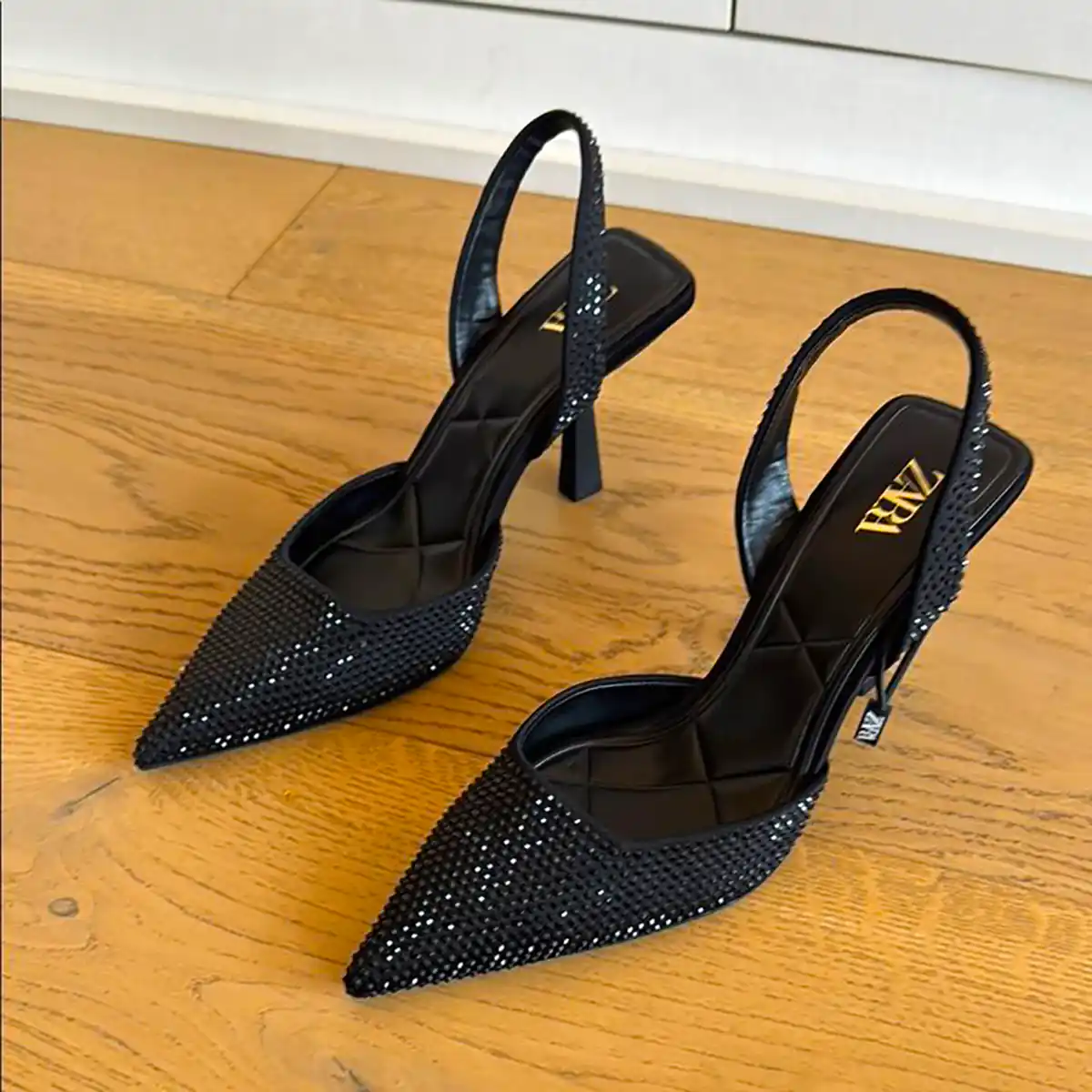 کفش پاشنه دار براق زیبا