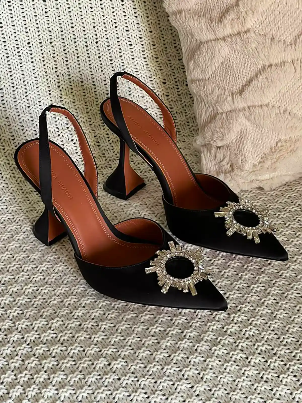 کفش پاشنه دار براق زیبا