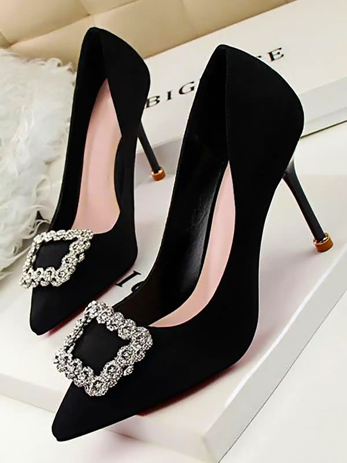 کفش شیک مشکی زیبا