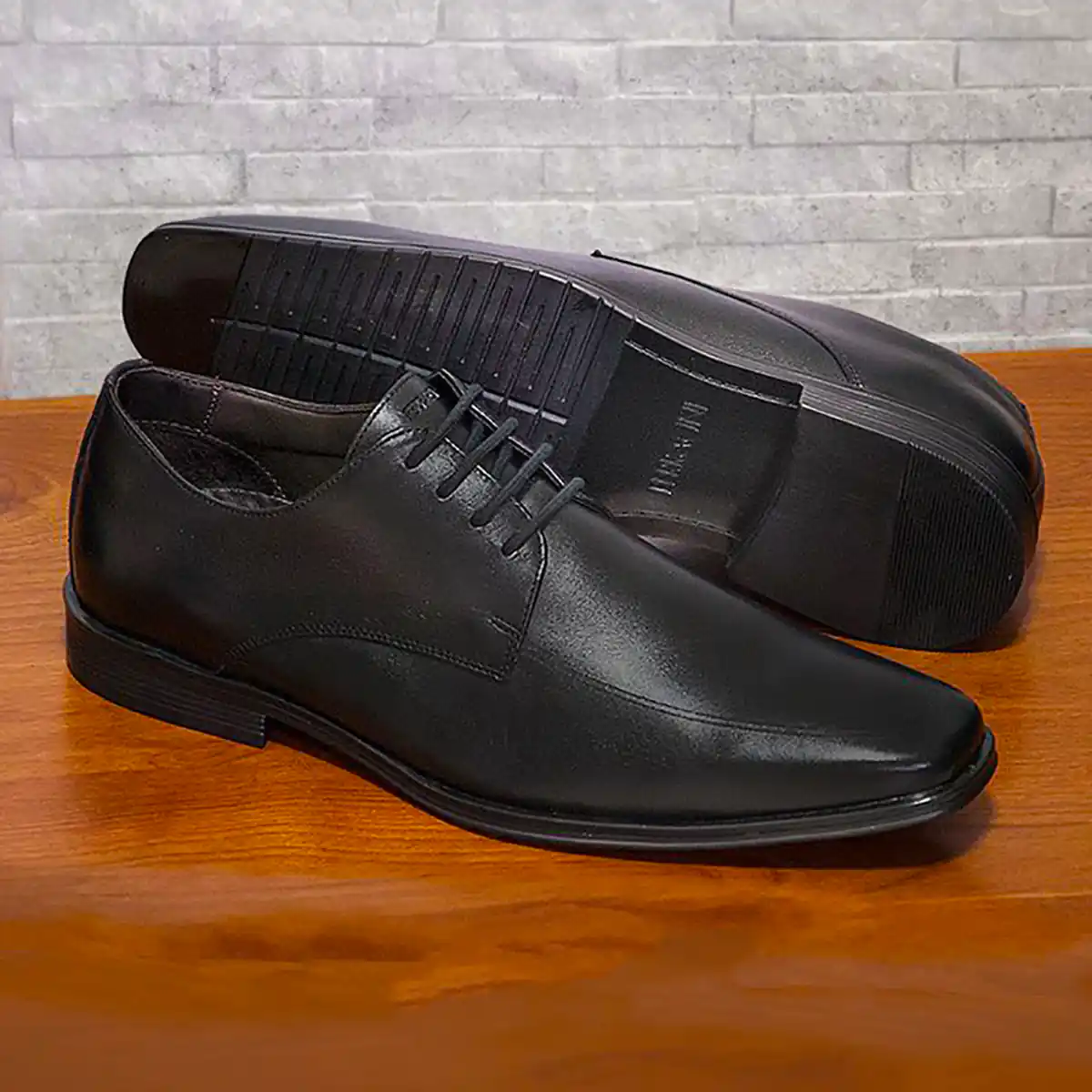 کفش شیک و اسپرت مردانه