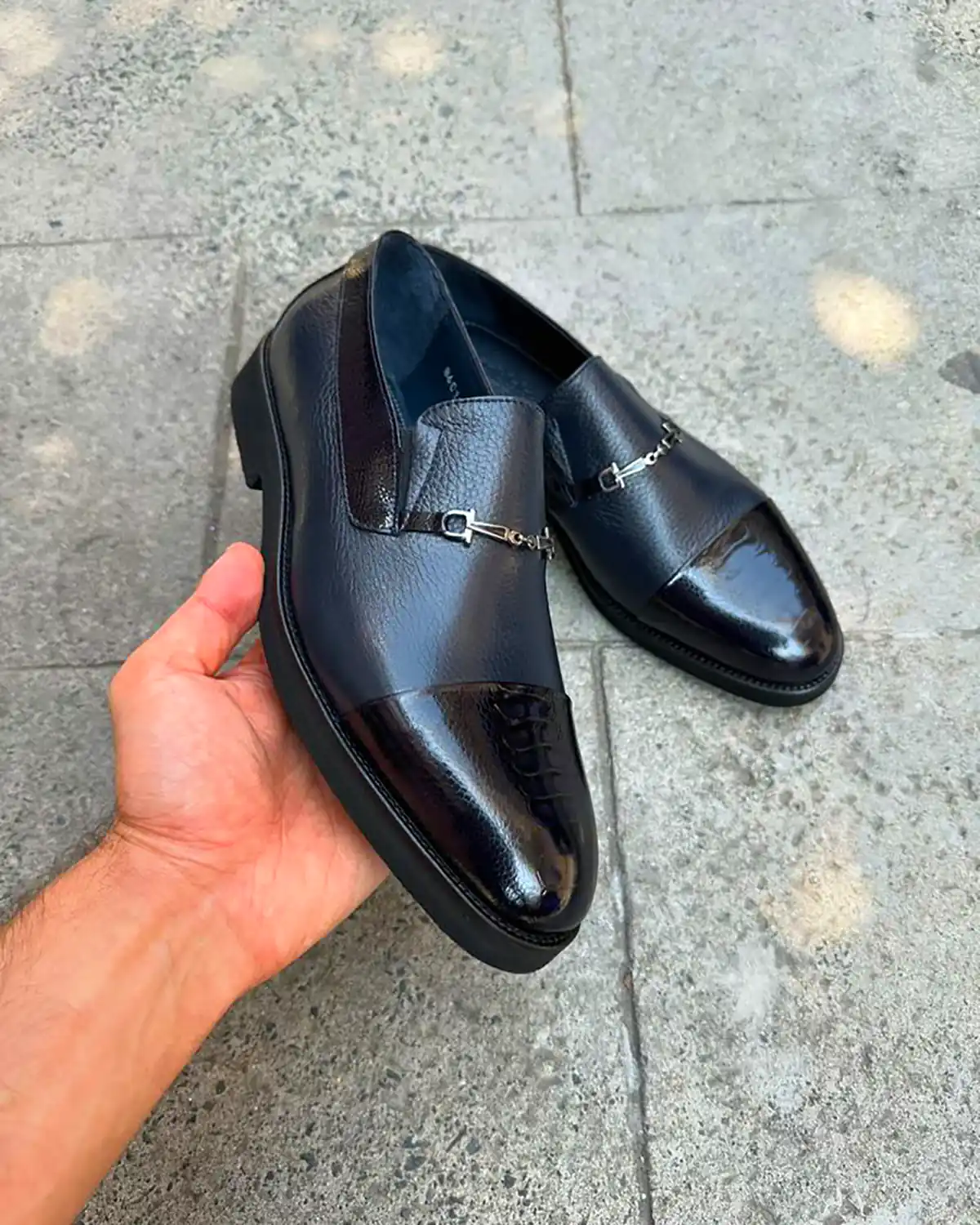 کفش شیک و اسپرت مردانه