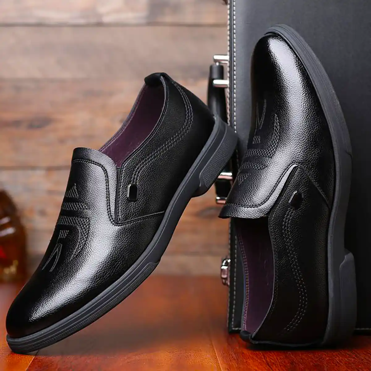 کفش شیک و اسپرت مردانه