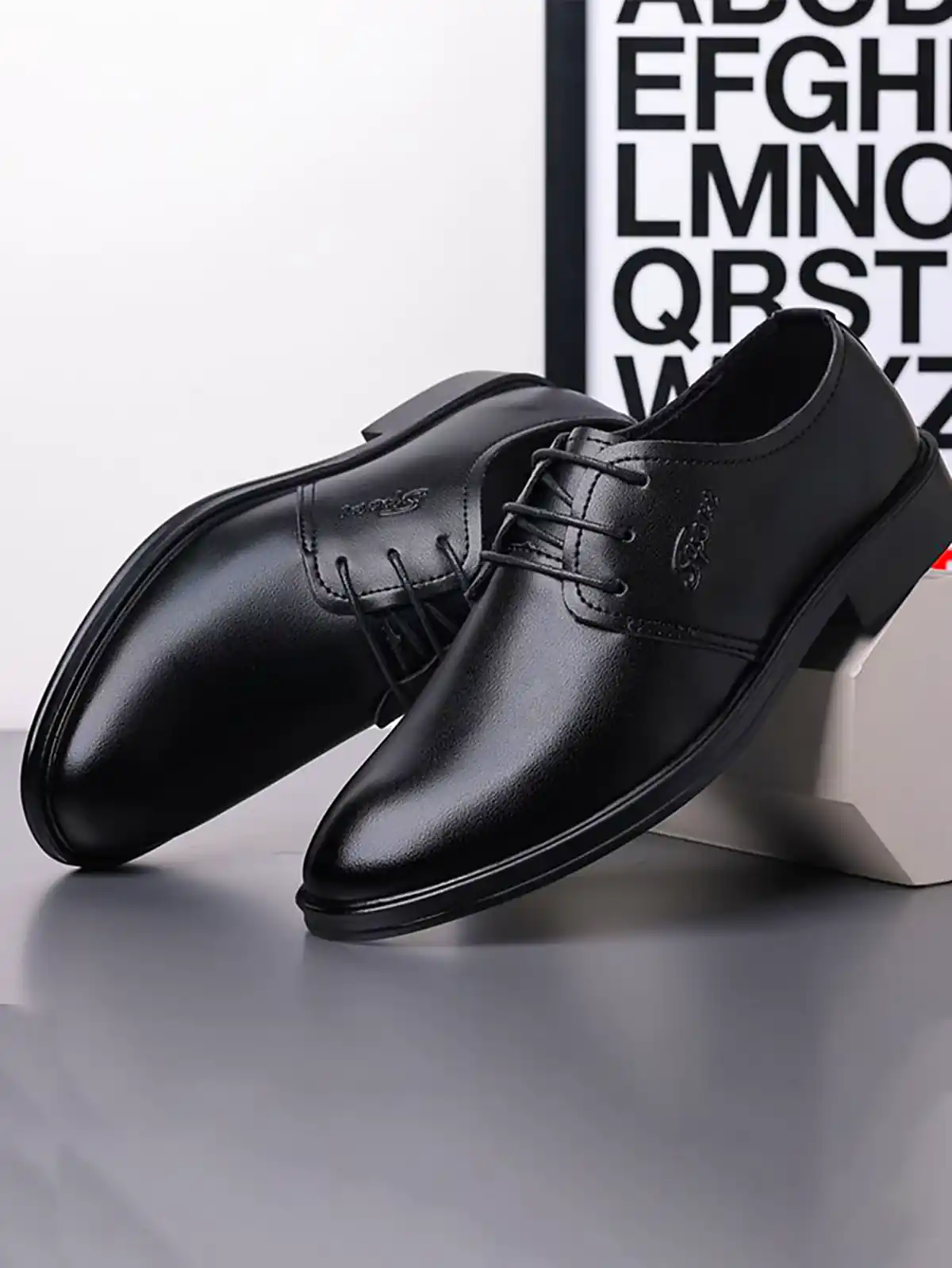 کفش شیک و اسپرت مردانه