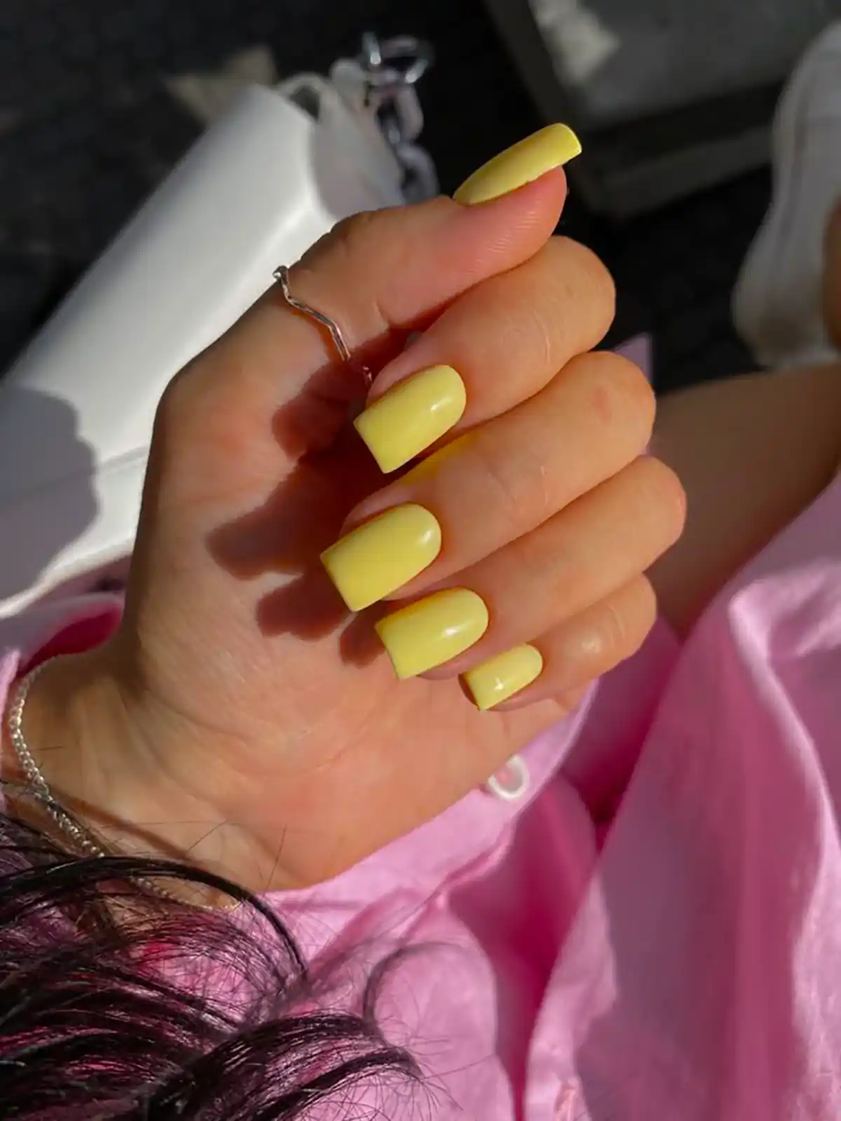 کاشت ناخن مربعی کوتاه