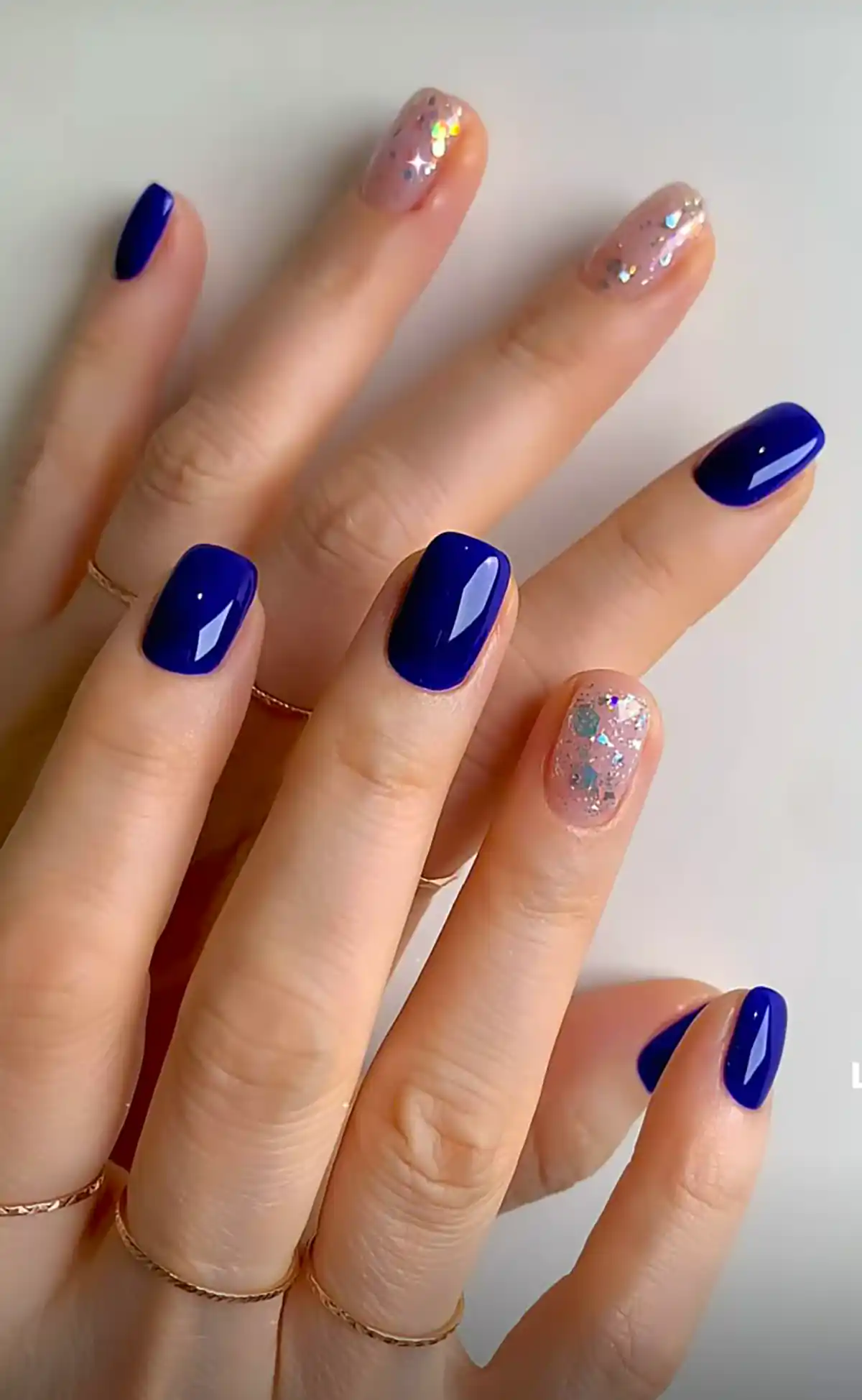 کاشت ناخن مربعی کوتاه