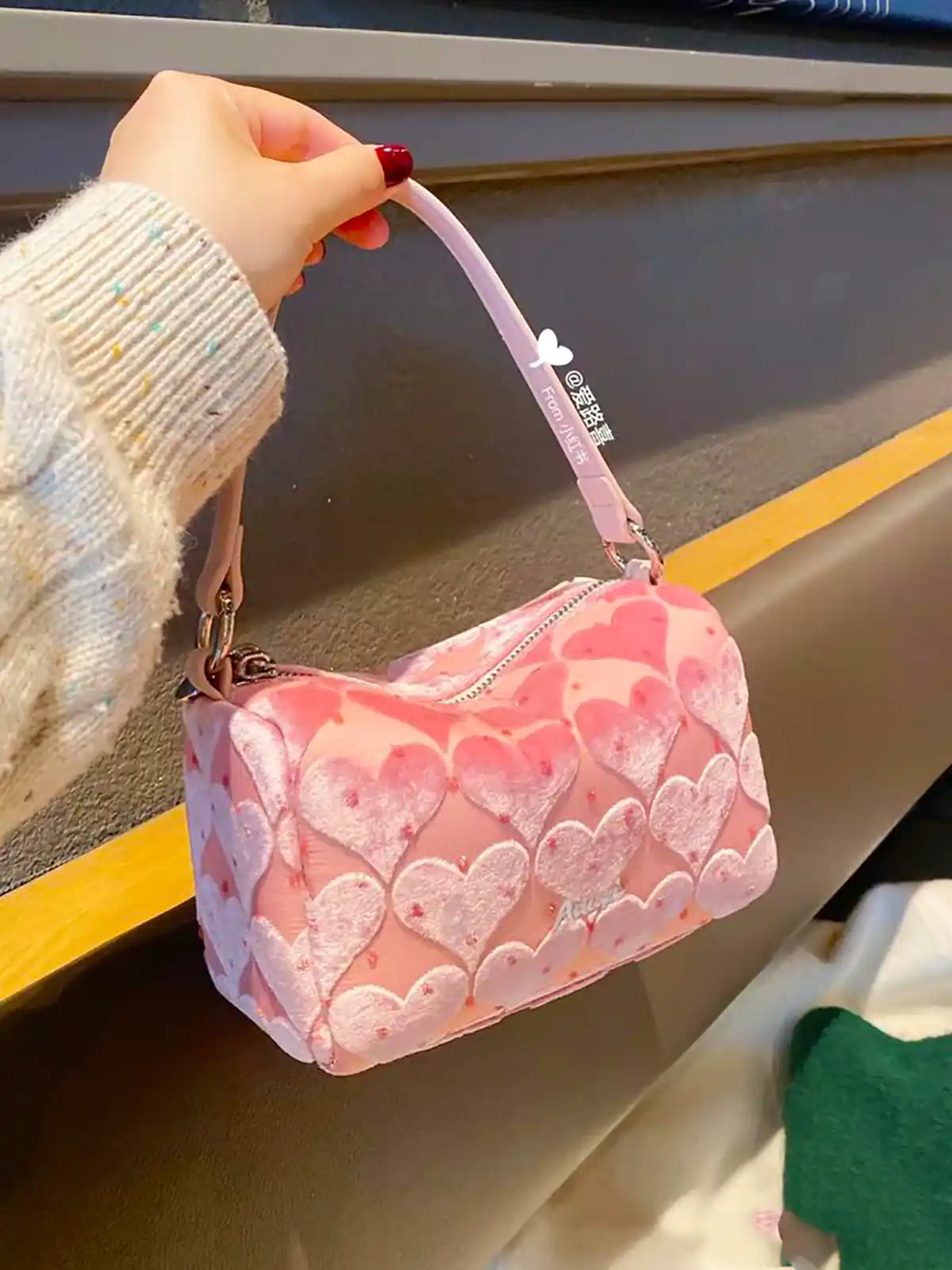 کیف دستی با کلاس دخترانه