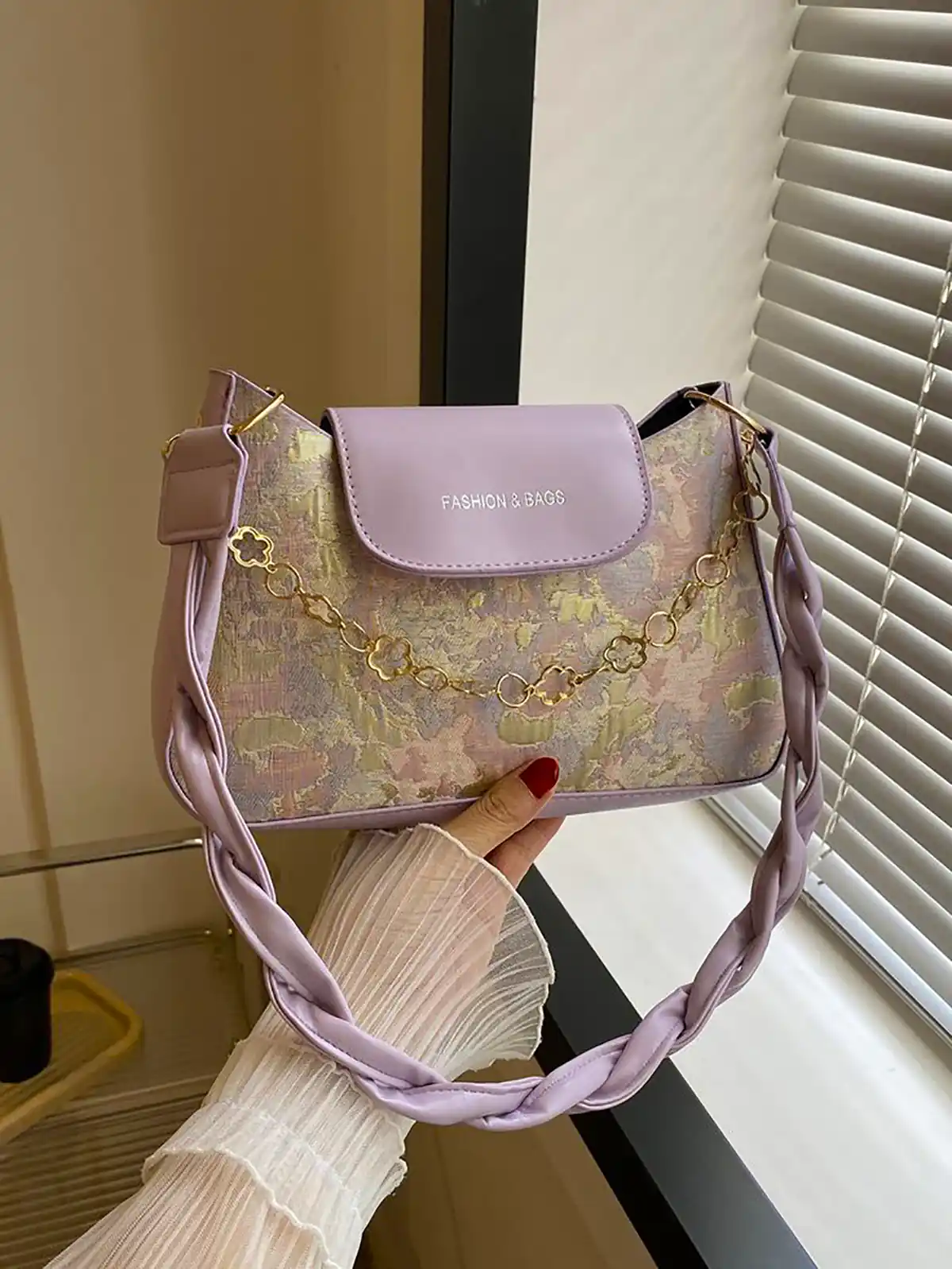 کیف دستی با کلاس دخترانه