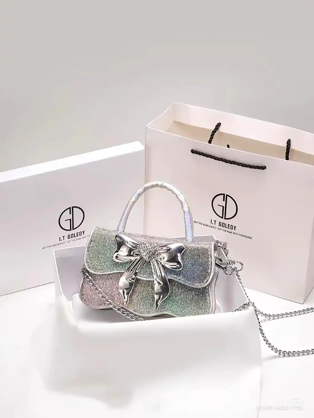 کیف مینیمال دفرمه