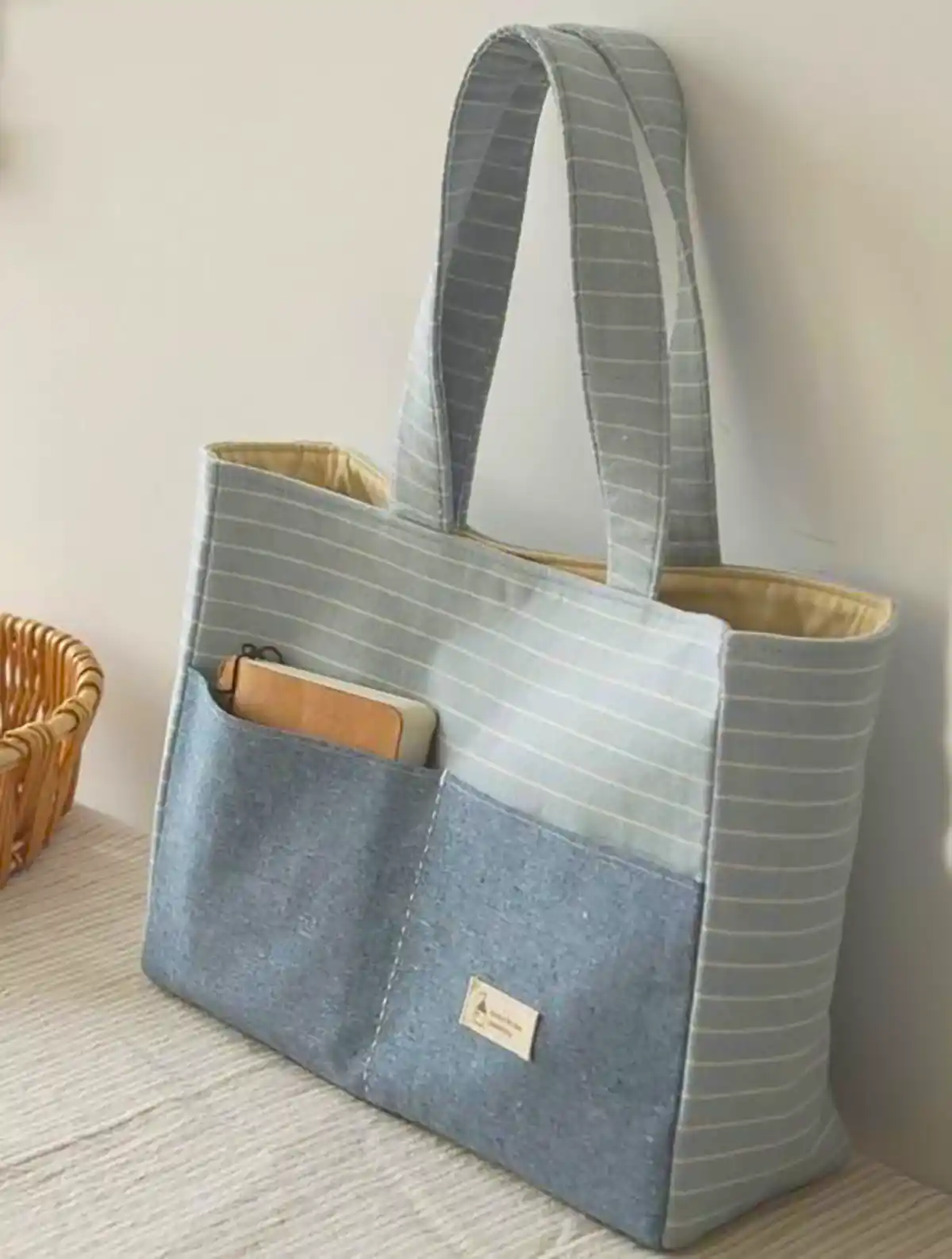 کیف پارچه جا دار دخترانه