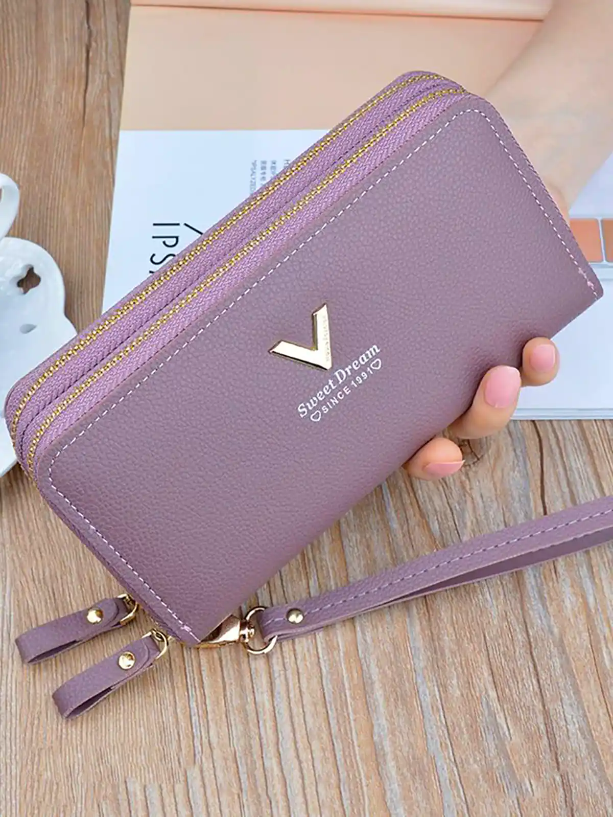 کیف پول کاربردی و شیک زنانه