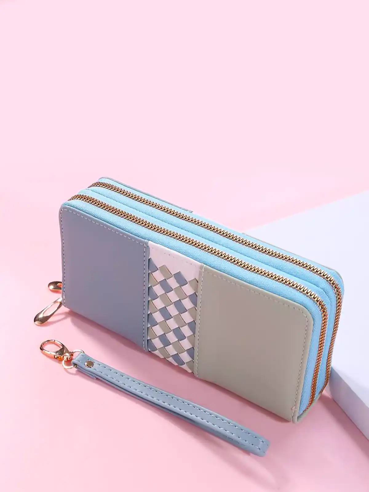 کیف پول زیبا و کاربردی