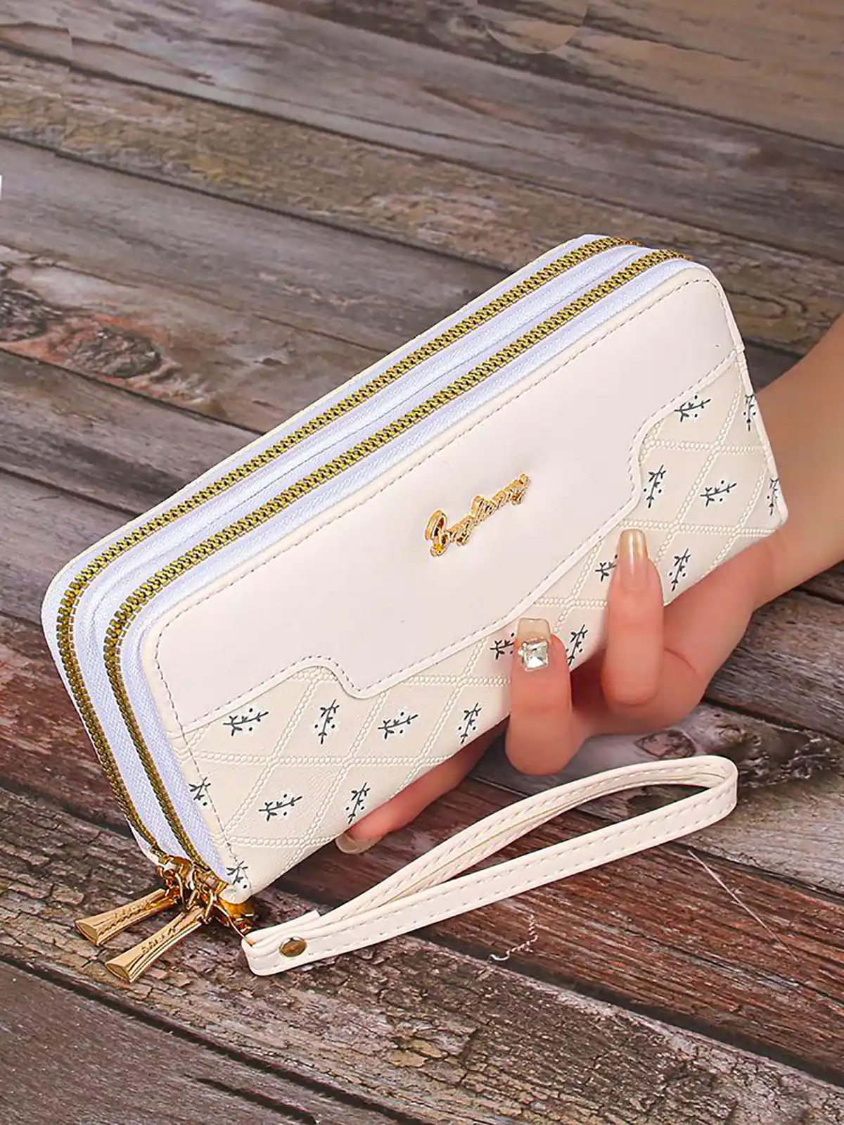 کیف پول زیبا و کاربردی