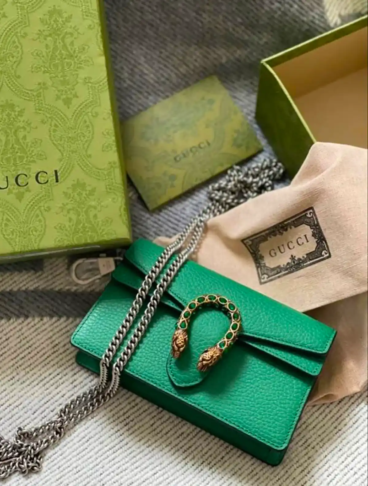 کیف شیک و لاکچری زنانه