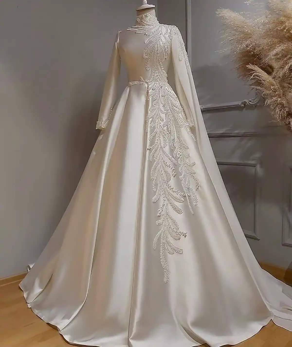 لباس عروس ساده و خاص