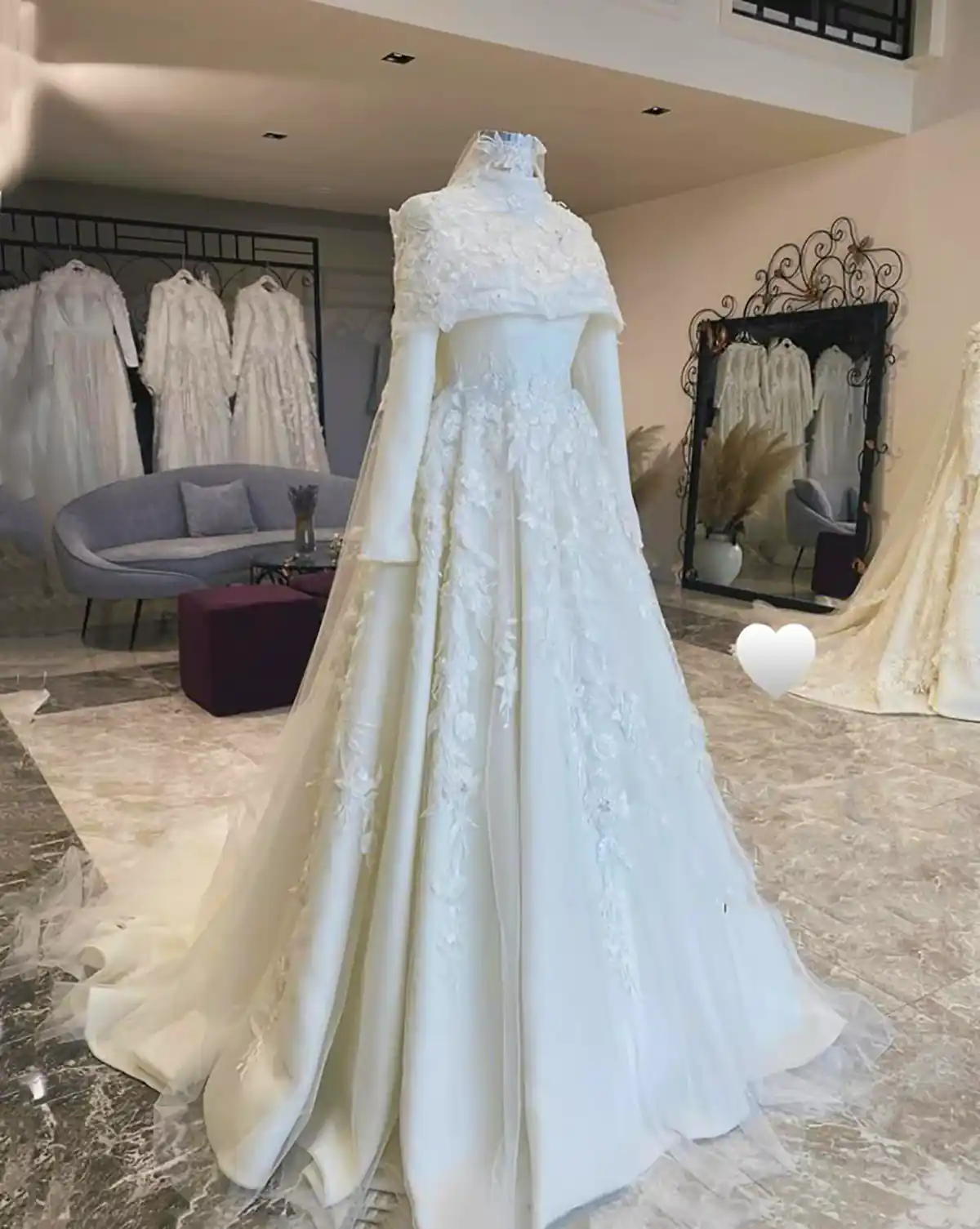 لباس عروس ساده و خاص