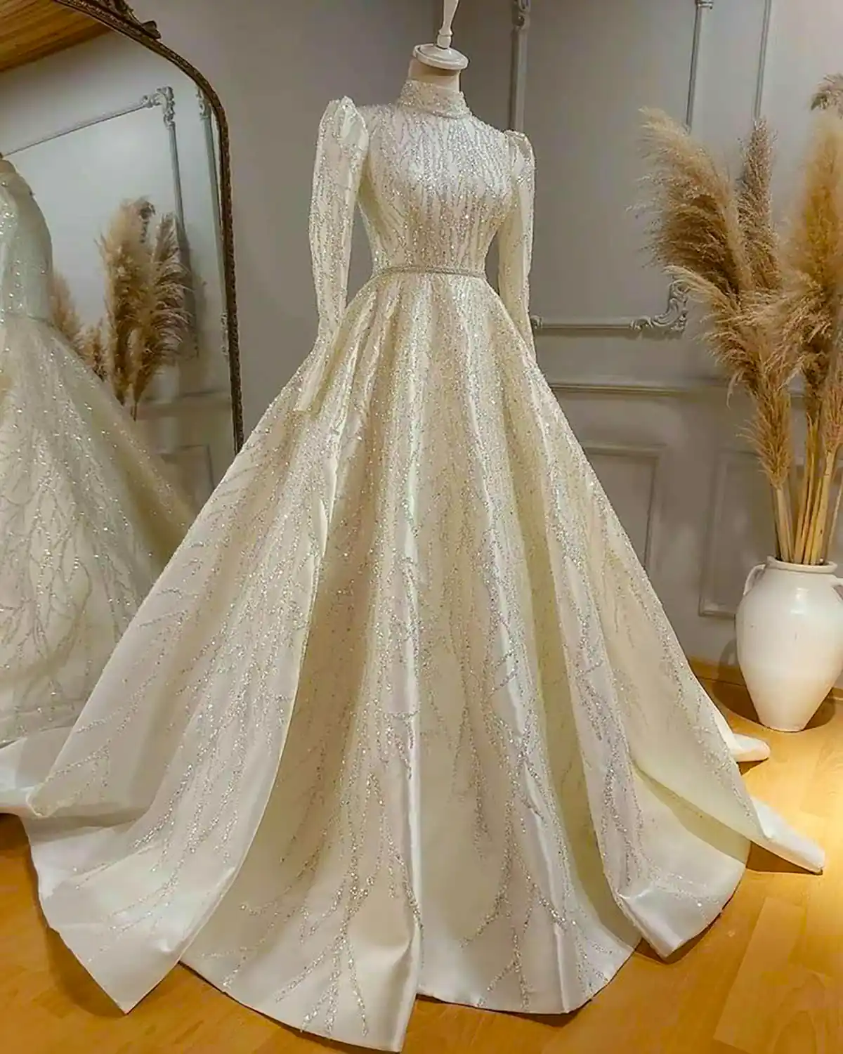 لباس عروس ساده و خاص