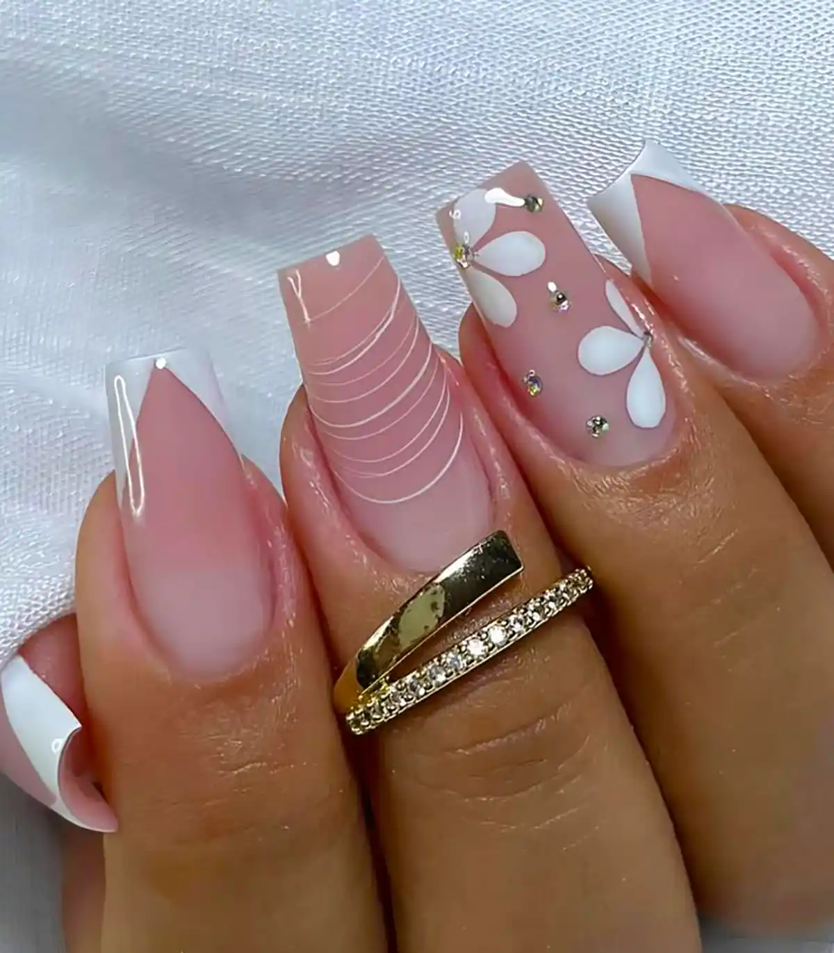 مدل ناخن مربعی بلند