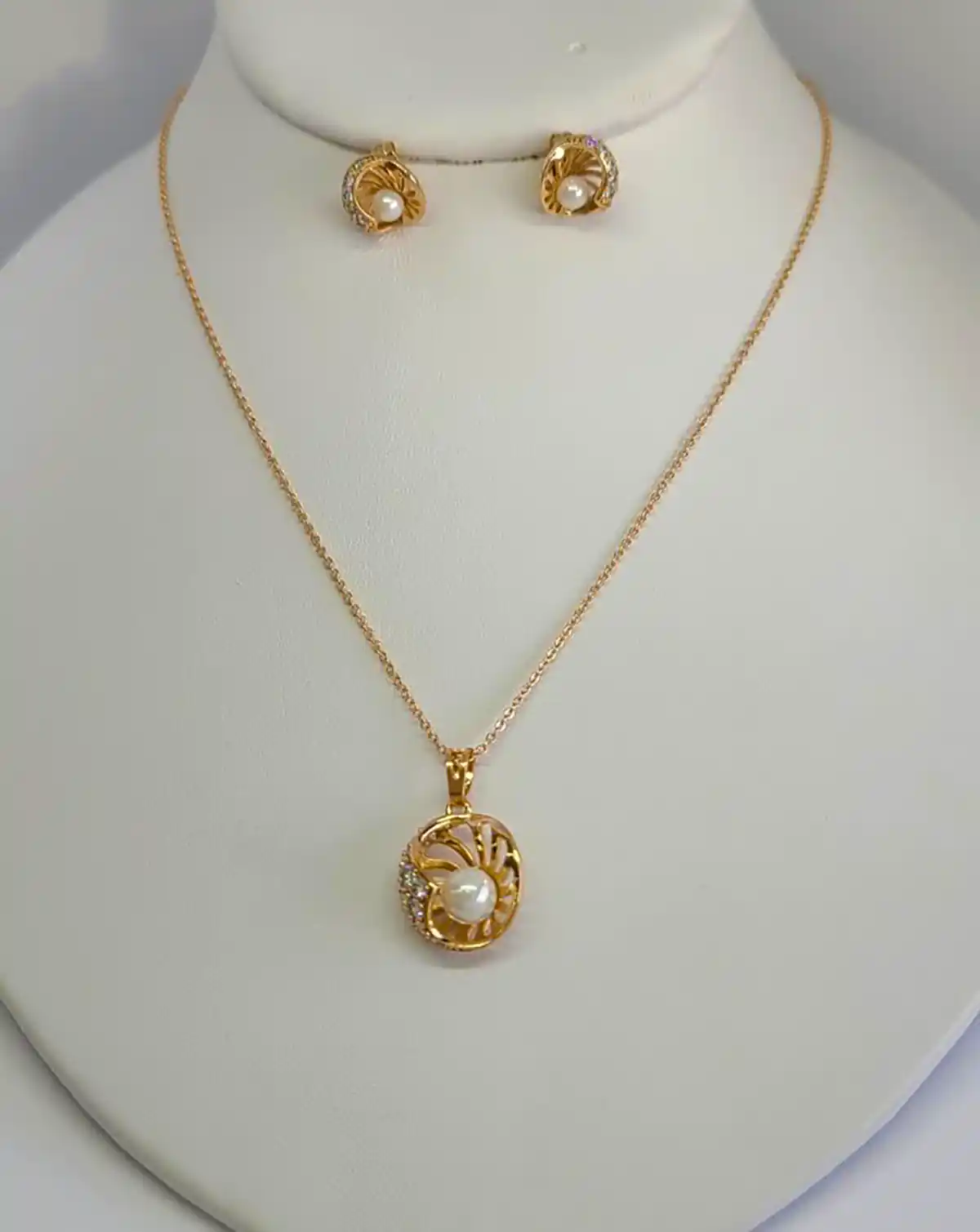 نیم ست طلا ظریف زیبا