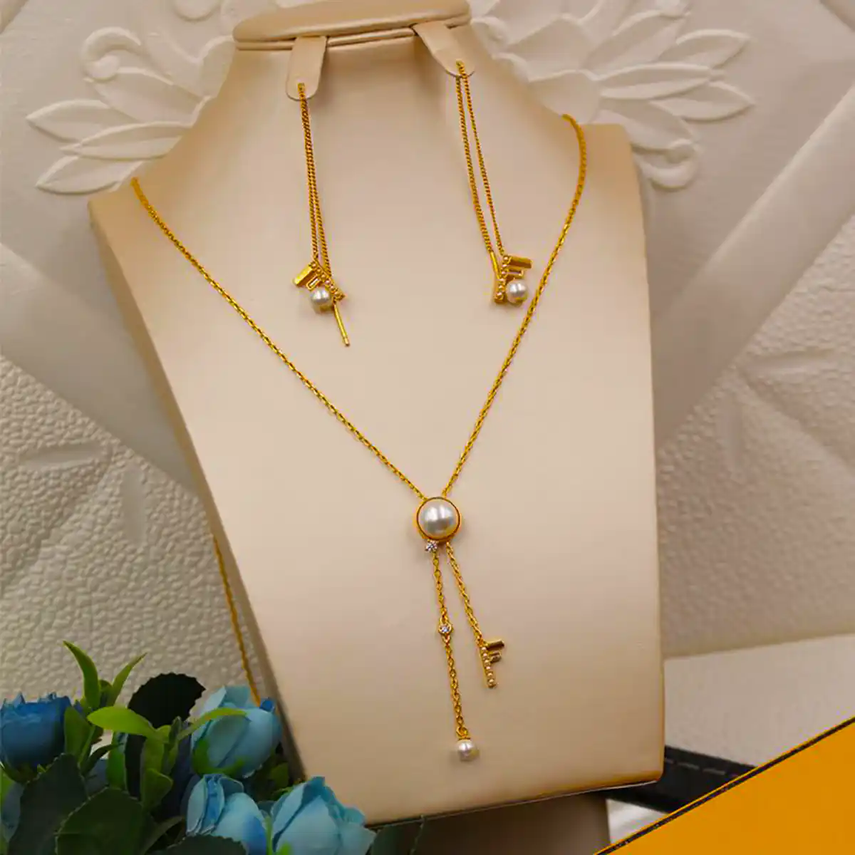 نیم ست طلا ظریف زیبا